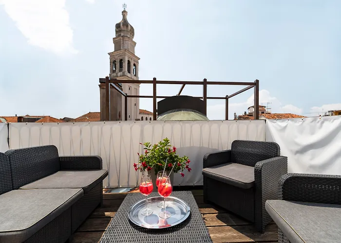 Palazzo Schiavoni Residenza D\'Epoca & Suite-Apartments