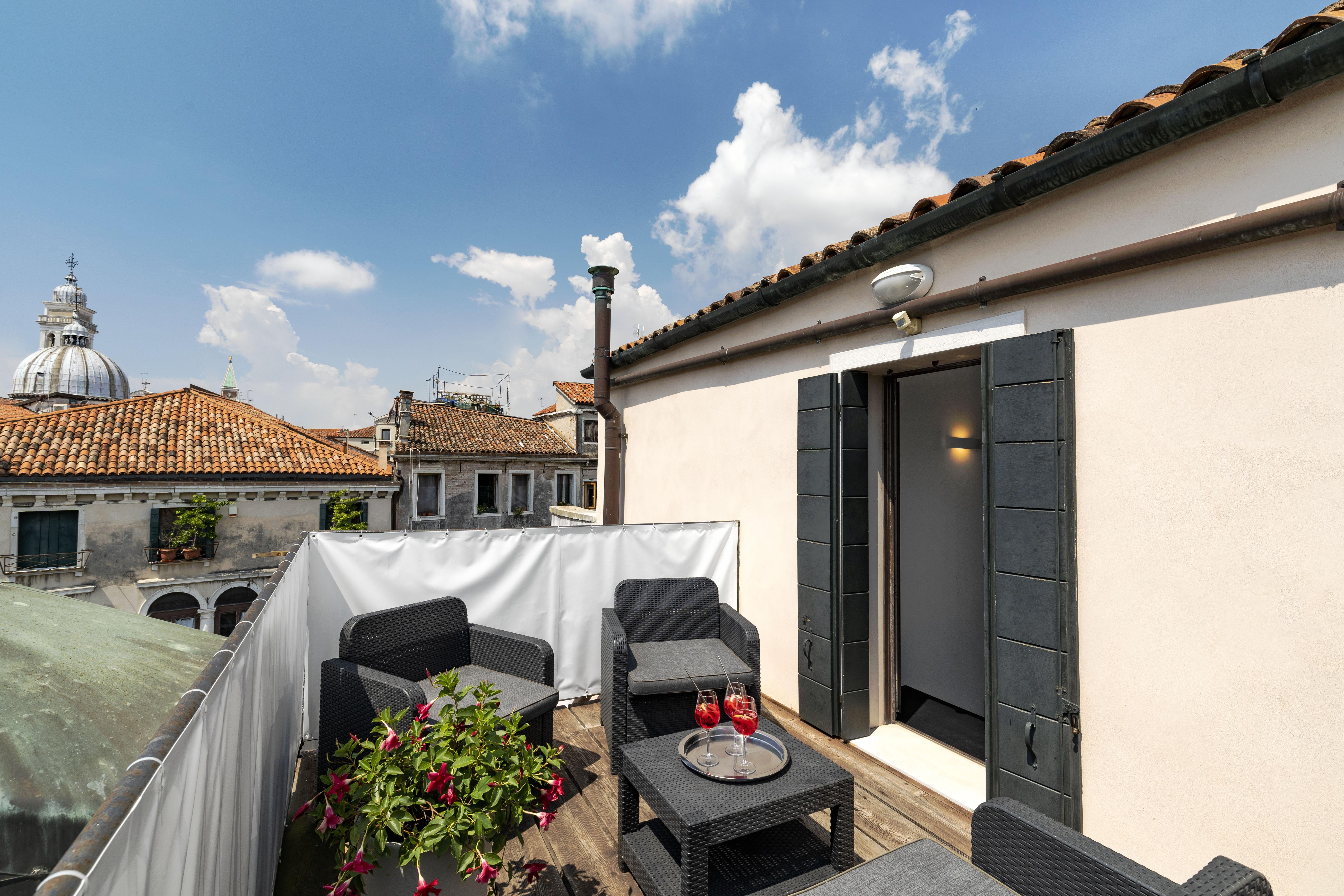 Palazzo Schiavoni Residenza D'epoca & Suite-apartments Maison d'hôtes