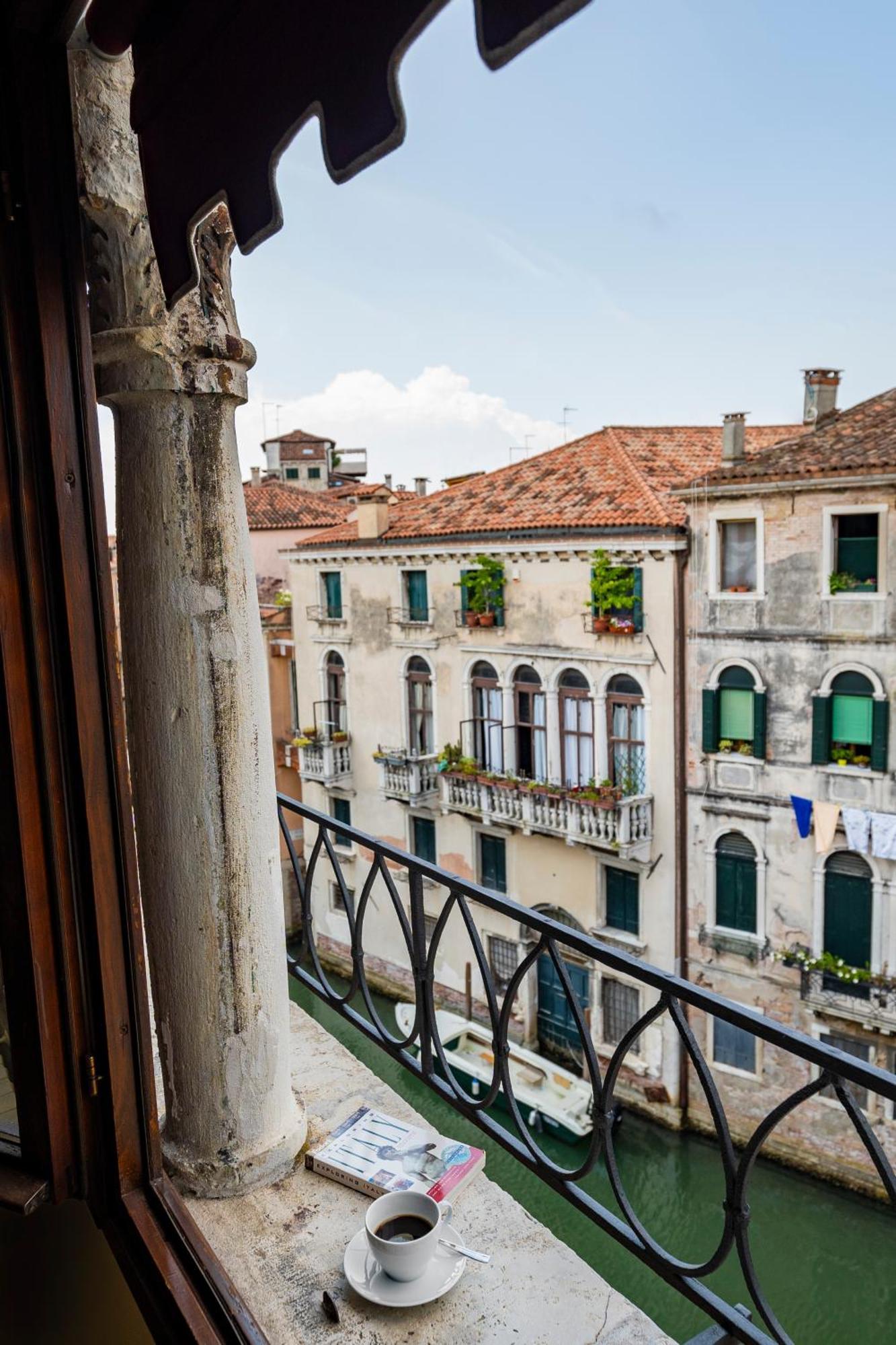 Maison d'hôtes Palazzo Schiavoni Residenza D'epoca & Suite-apartments
